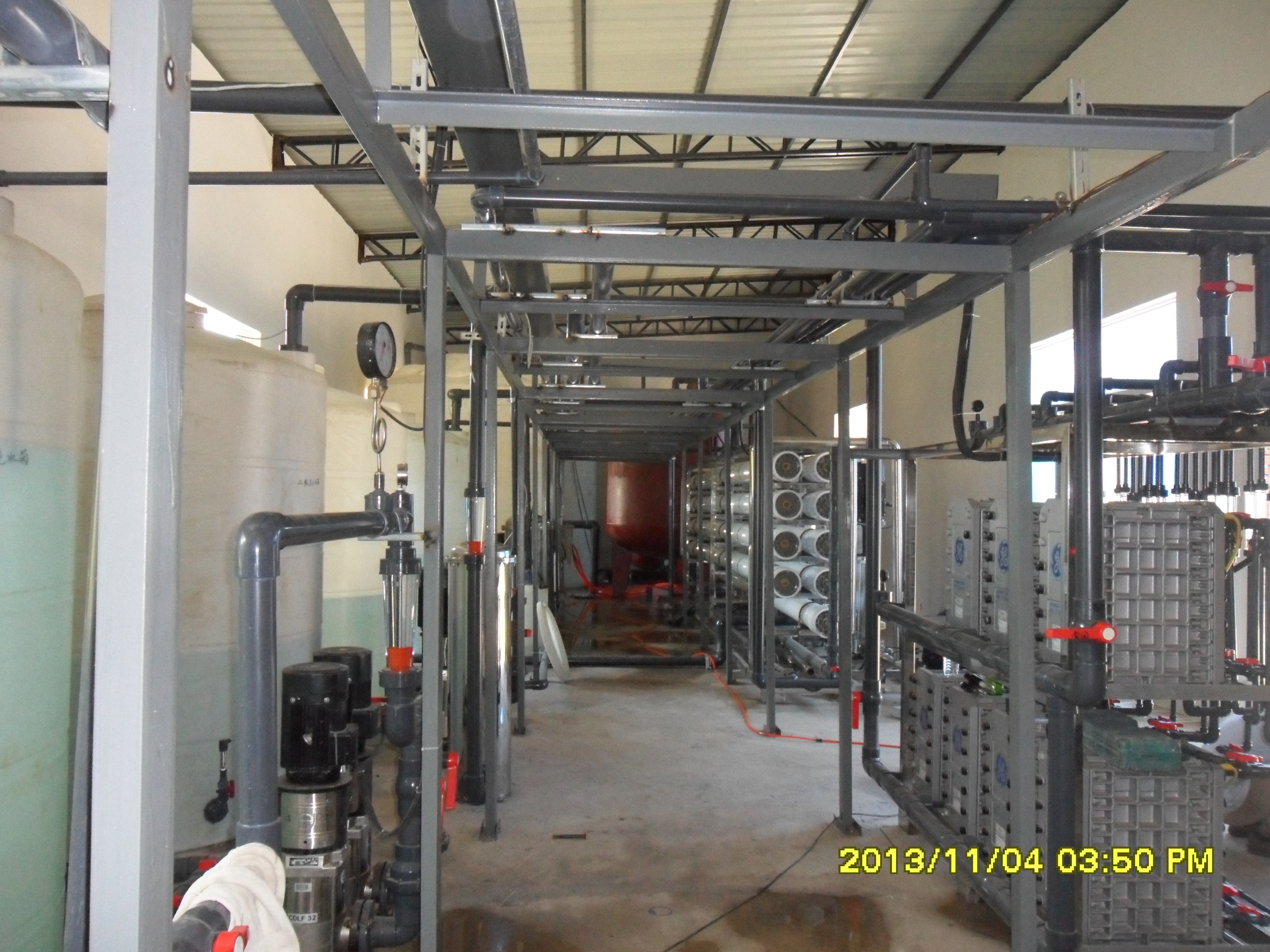 云南三奇光電20T/H-2RE超純水設(shè)備